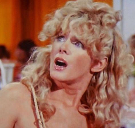 Connie Stevens in The Love Boat 1980 3456x3264 Chrissy Snow, The Love Boat, Connie Stevens, Three's Company, Love Boat, She Movie, Musician, Actresses, Hair