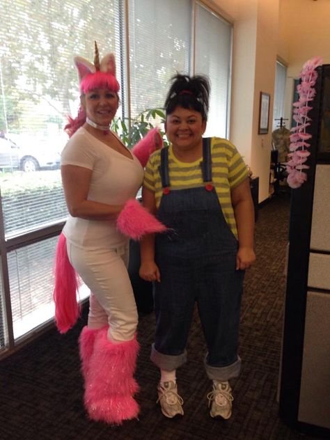 Agnes Gru and Fluffy Unicorn DIY costumes Despicable Me Gru Halloween Costume Girl, Gru And Vector Costumes, Gru Outfit Despicable Me, Fluffy Unicorn Despicable Me, Despicable Me Costume, Agnes Despicable Me, Gru Despicable Me Meme, Unicorn Costume, Halloween 2017