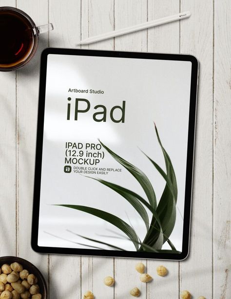 Ipad On Desk, Ipad Mockup Aesthetic, Ipad Mockup Free, Website Presentation, Mockup Desk, Ipad Mockup, Free Ipad, Website Mockup, Paper Background Design