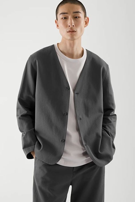 DETACHABLE COLLAR BLAZER - Dark grey - Blazers - COS WW Dark Grey Blazer, Cos Man, Collarless Blazer, Blazer Men, Collarless Jacket, Stylish Men Casual, Detachable Collar, Stylish Mens Outfits, Zara Man