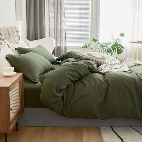 Gray Headboard Green Bedding, Black And Green Bedding, Forest Green Comforter, Green Bedsheet, Green Comforter Bedroom, Sage Green Duvet, Green Bed Sheets, Solid Bedding, Green Duvet Cover