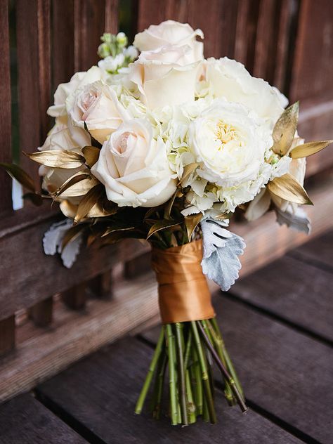 Want to create a classic wedding bouquet with a pop of glam? Wrap white blooms in metallic ribbon for a slight shimmery gleam. Gold Wedding Bouquets, Gold Wedding Flowers, Prom Bouquet, Gold Bouquet, White Bridal Bouquet, Prom Flowers, White Wedding Bouquets, Have Inspiration, White Wedding Flowers