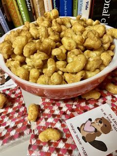 Bucees Beaver Nuggets Recipe, Buccees Beaver Nuggets, Bucees Beaver Nuggets, Beaver Nuggets Recipe, Beaver Nuggets, Puff Corn, Free Printable Valentines, Snack Mixes, Corn Snacks