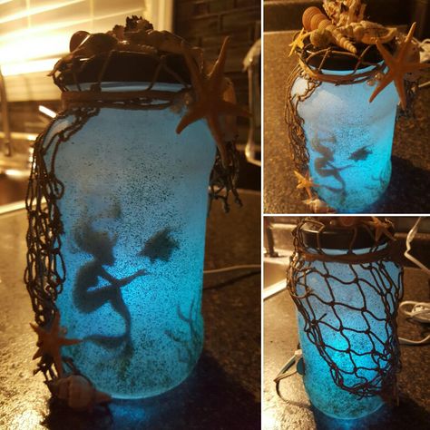 Mermaid in a Jar Night Light Glass Jar Fairy Lights, Cute Mason Jar Ideas, Fairy In Jar, Mermaid In A Jar, Mermaid Lantern, Fairy In A Jar, Fairy Jars Diy, Fantasy Crafts, Dream Jar