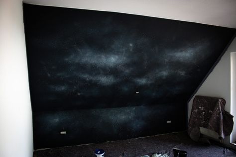 Night Sky Mural, Sky Mural, Ceiling Murals, Diy Wall Painting, Star Wall, Night Painting, Paint Splatter, Starry Sky, Wall Paint