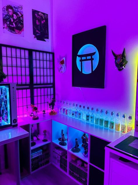 Japanese Gaming Room, Game Room Theme, Anime Gaming Room, White Desk Setup, Cyberpunk Room, Japanese Cyberpunk, Games Room Inspiration, Best Gaming Setup, Gaming Space