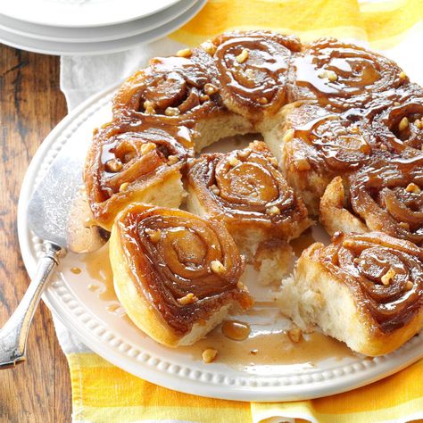 Maple Sticky Buns Maple Sticky Buns, Barre Vermont, Baked In Vermont, Breakfast Pastry Recipes, Sticky Buns Recipe, Recipes Muffins, Cheese Steaks, Sticky Buns Recipes, Maple Recipes