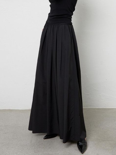 Soft and drapery, this maxi length skirt features shirred detail throughout. Pair yours with any items for a casual, comfortable daily style.  - Intended for a loose fit- Comfortable banded waist- Gathered pleats for added volume- Flare hem silhouette- Casual side pockets Gathered Maxi Skirt, Daily Style, Fit Inspo, Black Skirt, Fitness Inspo, Daily Fashion, Maxi Skirt, Loose Fitting, Skirt