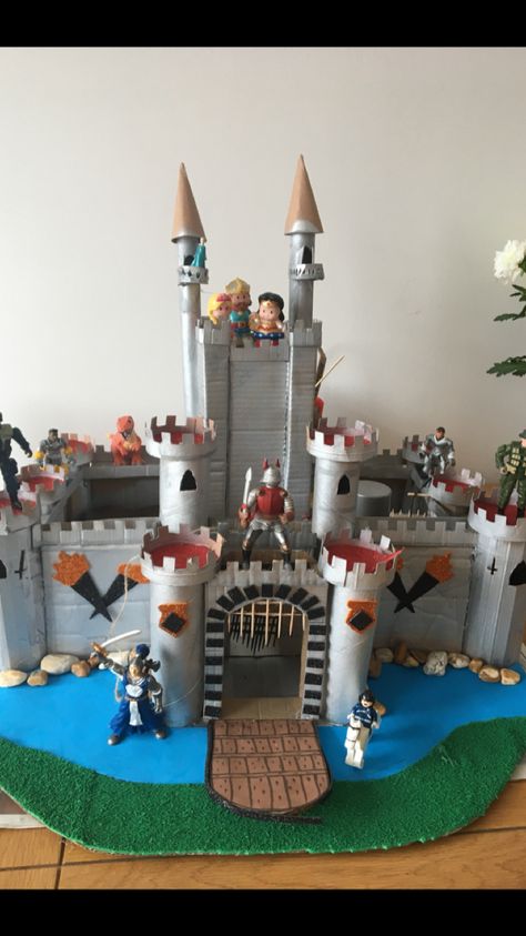 Medieval Castle Diy, School Castle Project, Castle Projects For Kids, Castle Model Project Kids, Midevil Castle School Project, Castle Projects For School, Medieval Castle Project, Castle Art Projects, Midevil Castle