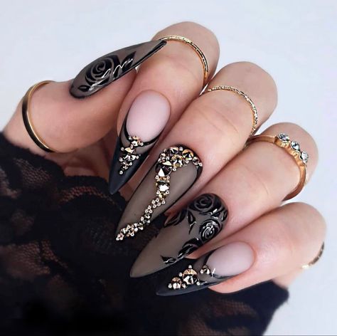 @pixienailco. • Glam Black Opaque Rose Nail Design • Luxury Nails✨ Witchy Nails, Halloween Acrylic Nails, Lace Nails, Swarovski Nails, Goth Nails, Nails Medium, Nail Swag, Prom Nails, Luxury Nails