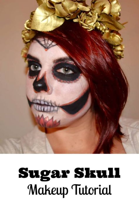 Easy sugar skull makeup tutorial for Dia de los Meurtos, or Day of The Dead. Easy Sugar Skull Makeup, Sugar Skull Makeup Tutorial, Day Of The Dead Makeup, Skull Makeup Tutorial, Crown Makeup, Copper Eyeshadow, Dead Makeup, The Hallow, Makeup Tutorial Step By Step