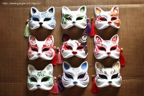 Cool Masks Designs Ideas, Festival Masks, Japanese Fox Mask, Paper Face Mask, Paper Face, Fox Party, Japanese Fox, Kitsune Mask, Paper Halloween