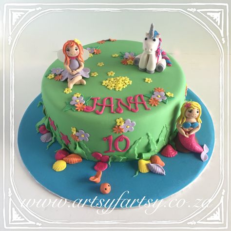 Fairy, mermaid and unicorn Cake #fairymermaidunicorncake Fairy Birthday Cake Ideas, Fairytale Birthday Cake, Birthday Cake Unicorn, Sofia Birthday Cake, Mermaid And Unicorn, Cake Unicorn, Fairy Birthday Cake, Fairytale Birthday, Unicorn Fairy