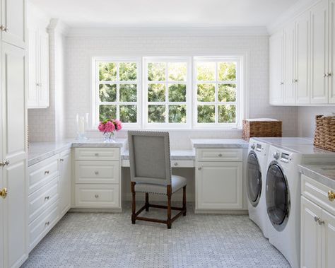 U-Shaped Laundry Room Design Ideas, Remodels & Photos Room And Office Combo Ideas, Unfinished Basement Laundry, Laundry Craft Rooms, Laundry Room/mud Room, Pantry Laundry Room, Room Storage Diy, Basement Laundry Room, Basement Laundry, Large Laundry Rooms