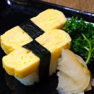 Tamago Sushi Recipe, Tamago Recipe, Asian Egg Recipe, Tamago Nigiri, Tamago Sushi, Egg Sushi, Sushi Vinegar, Sushi Nigiri, Sushi Ingredients