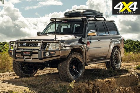 Nissan Patrol Optimizer 6500 V8 stand Nissan Gu Patrol, Nissan Patrol Overland, Nissan Patrol Offroad, Gu Patrol, Pickup Trucks Camping, Nissan Patrol Y61, Nissan 4x4, Best Pickup Truck, Ranger Truck