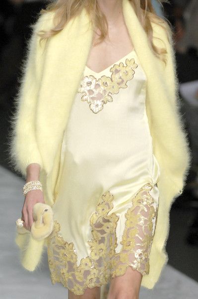 Blumarine Lemon Chiffon, Gossip Girls, Angora Sweater, Mode Boho, Mohair Cardigan, Milan Fashion Weeks, Soft Yellow, Pastel Yellow, Yellow Fashion