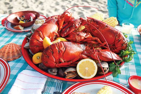 A New England clambake, Napa Valley style Clam Bake Recipe, Tsitp Party, Clambake Recipe, Clam Bake Party, Lobster Boil, Boiled Food, Pellet Grill Recipes, How To Cook Lobster, Clam Bake