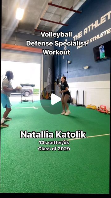 Dean Higgins on Instagram: "Volleyball Defense Specialist Workout Lateral Resistance, Agility, Incline Shuffle & Reaction. #volleyball #volleyballtraining #volleyballgirls #ds #defensespecialist #setter #volleyballworkout  Athlete: Natallia Katolik" Volleyball Serve Receive Tips, Defensive Specialist Volleyball, Serve Receive Drills Volleyball, Volleyball Jump Serves, Volleyball Setter Meme, Volleyball Workouts, Volleyball Training, Defense, Volleyball