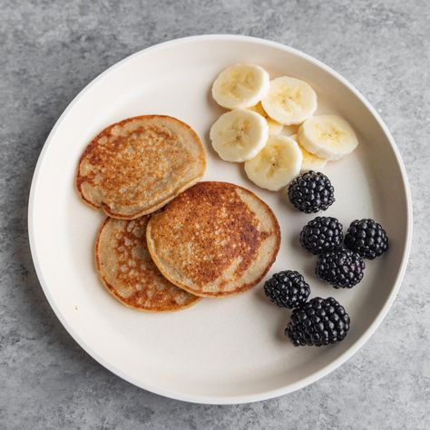 1 Pancake Recipe, Banana Breakfast Recipes, Banana Pancake Recipe, Baby Pancakes, Recipe For 1, Banana Pancake, Healthy Pancake Recipes, Banana Pancakes Recipe, Banana And Egg