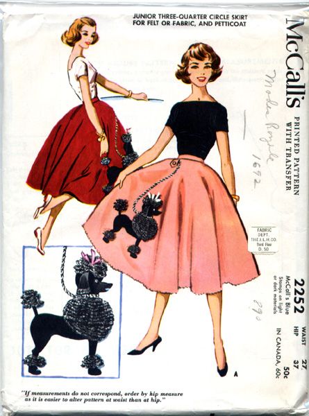 McCall's 2252 ©1958 Three-Quarter Circle Skirt for Felt or Fabric, and Petticoat with poodle applique 1950s Poodle Skirt, Poodle Skirt Outfit, Patron Vintage, Vintage Poodle, Poodle Skirt, Vintage Dress Patterns, Mccalls Patterns, Look Vintage, 50s Fashion