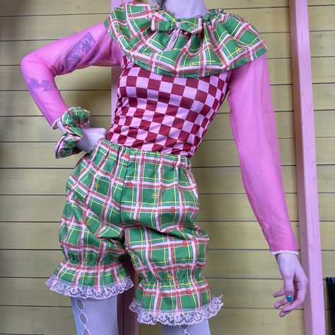 #bloomers #collar #ruffle #fashion #handmade #clowncore #lolita #lolitafashion #cottagecore #sewing #slowfashion #smallbusiness #ootd #outfitinspo #costume #cosplay #costumedesign Vintage Clown Outfit, Clowncore Outfit Ideas, Clown Bloomers, Clown Overalls, Casual Clown Outfit, Clowncore Crochet, Clowncore Dress, Clown Core Fashion, Cottagecore Sewing