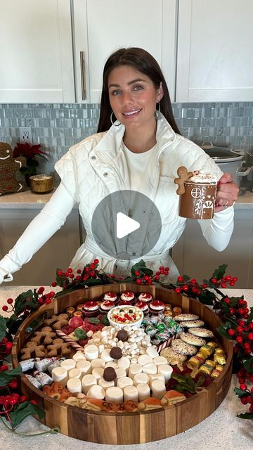 Hannah Ann Sluss on Instagram: "Counting down the days… 🎄🎁🎅🍫 two things I can’t get enough of.. Disney & hot chocolate! 

Comment below “holiday” and I will send you the crockpot recipe for the hot chocolate! 

#christmas #christmastime #christmasrecipes #crockpot #hotchocolate #hotchocolatebar #disney #disneychristmas  #easyrecipes" Hit Chocolate, Hannah Ann Sluss, Christmas Confections, Hannah Ann, Apple Cider Bar, Christmas Hot Chocolate Bar, Hot Chocolate Christmas, Cider Bar, Christmas Hot Cocoa