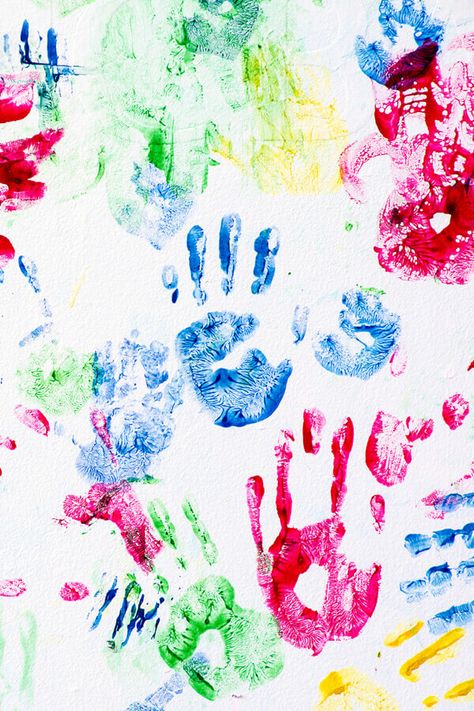 Jell-O Finger Paint - Made with Jell-O gelatin powder and water | CDKitchen.com Recipes Using Cooked Chicken, Cooking Substitutions, Cooking With Beer, Leftover Chicken, How To Make Beer, Finger Painting, Paint Print, Homemade Crafts, Glossy Paper