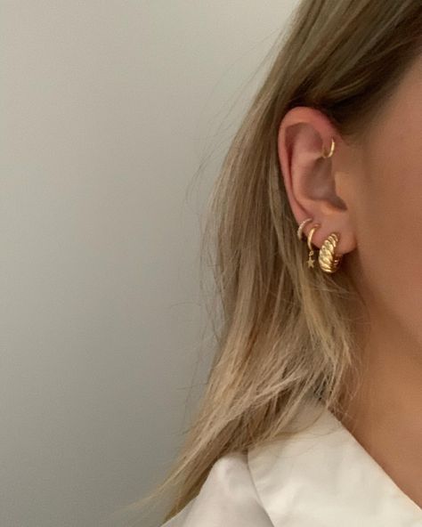 Croissant Earrings, Hoop Earrings Aesthetic, Mini Croissant, Chunky Gold Hoop Earrings, Earrings Aesthetic, Chunky Hoop Earrings, Chunky Earrings, Cool Gifts For Women, Jewelry Lookbook