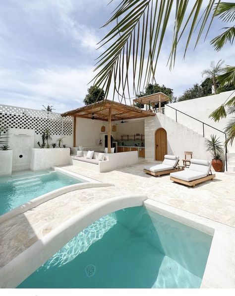 Spanish Style Pool, Coastal Architecture, Small Balcony Ideas Apartment, Residential Pool, Mexico House, Bali House, Pool Landscape Design, Pool Cabana, Apartment Diy