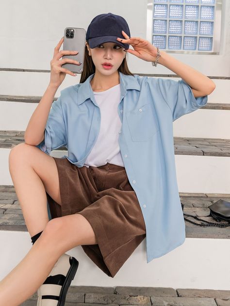 Light Blue Shirt Women Outfit, Light Blue Button Up Shirt Outfit, Baby Blue Shirt Outfit, Light Blue Top Outfit, Polo Outfit Women's, Bloom Outfits, Light Blue Shirts Women, Light Blue Shirt Outfit, Blue Tshirt Outfit