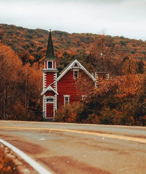 cred Pennsylvania Aesthetic, Pennsylvania Fall, Usa Cities, Scenic Photos, Season Of The Witch, Autumn Scenery, Autumn Beauty, Landscape Pictures, Fall Aesthetic