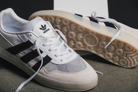 Fencing Shoes, Mark Gonzales, Adidas Casual, Adidas Skateboarding, Dr Shoes, Nike Shoes Outfits, Herren Outfit, Adidas Samba Sneakers, Best Sneakers