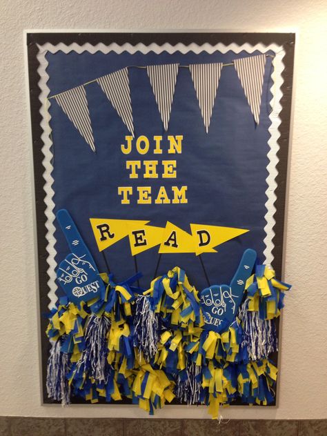 Library Bulletin Board - "Join the Team! Read!" Basketball Bulletin Boards, Team Bulletin Board, Football Bulletin Boards, Sports Bulletin Boards, Pta Bulletin Boards, School Sports Theme, School Book Fair, School Library Decor, Bulletin Boards Theme