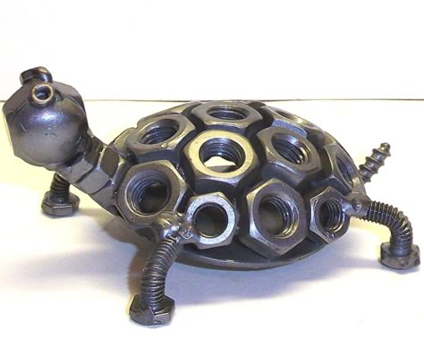 Hand Crafted Recycled Metal Turtle Art Sculpture Figurine Metal Sculpture Artists, Welded Art, Recycled Metal Art, Welding Ideas, Welding Art Projects, Metal Tree Wall Art, Metal Yard Art, Metal Welding, Metal Sculptures