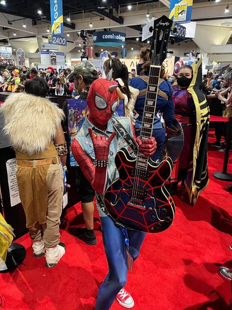 Spiderpunk Cosplay, Hobie Brown, Girl Cosplay, Marvel 3, Boy Room, Marvel, Halloween