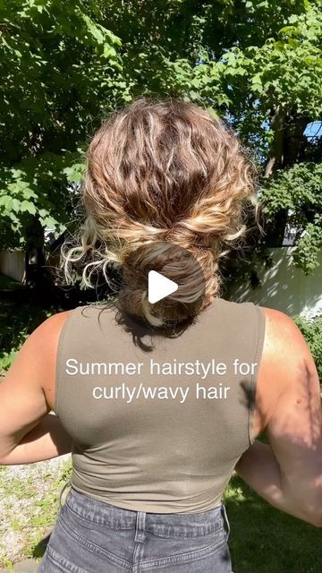 Wedding Curly Bun Hairstyles, How To Do A Ponytail With Curly Hair, Diy Updo For Curly Hair, Elegant Low Bun Curly Hair, Hair Buns For Curly Hair, Curly Updos For Medium Hair Tutorial, Curly Hair Updo Easy Natural Curls Claw Clip, Easy Bun Curly Hair, Curly Hair Low Updo