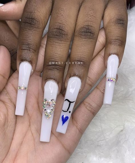 @barbievibesss Nails J Initial, Nail Suggestions, Moana Coloring, Future Nails, J Initial, Multicolored Nails, Acrylic Toes, Long Acrylic Nail Designs, Drip Nails