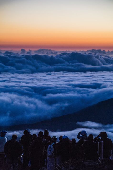 The most amazing sunrise in Maui! check out our self guided tour to the most amazing sunrise you will ever find.  read more here: https://whimsysoul.com/haleakala-sunrise-tour/ #maui #sunrise #haleakala #hawaii  . Sunrise Haleakala, Maui Bucket List, Sky Wide, Maui Sunrise, Haleakala Sunrise, Things To Do In Maui, Amazing Sunrise, Haleakala National Park, Road To Hana