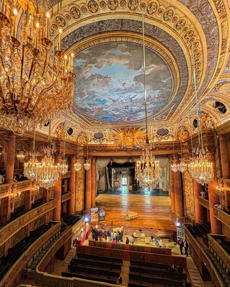 French Palace, Palace Architecture, Palace Interior, Apartment Architecture, Palace Of Versailles, France Photos, Louis Xvi, Paris Travel, London Travel