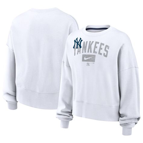 Showcase your unshakable devotion to the New York Yankees with unquestionable authenticity by grabbing this toasty pullover sweatshirt from Nike. It features vibrant team graphics for an unapologetically spirited New York Yankees look. The fleece lining and midweight design make this top ideal when you want a bit of added coverage. Nike Long Sleeve, White Fleece, Sweat Top, White Sock, Chicago White Sox, Crop Sweatshirt, Fit Style, White Sweatshirt, White Nikes