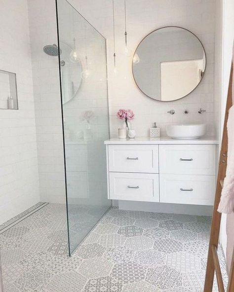 40 Modern Bathroom Tile Designs and Trends Bilik Air Kecil, Design Interior Baie, Makeover Kamar Mandi, Bilik Air, Modern White Bathroom, Bathroom Shower Design, Decor Ikea, Bad Inspiration, Decor Baie