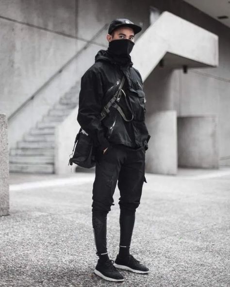 Cyberpunk Mode, Alternative Mens Fashion, Estilo Cyberpunk, Urban Fashion Editorial, Asian Streetwear, Urban Apparel, Techwear Fashion, Streetwear Mode, Cyberpunk Fashion