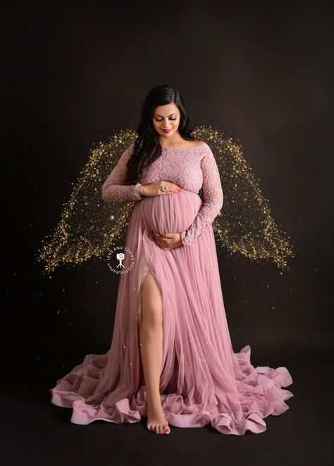 Indian Maternity Photos At Home, Maternity Photo Shoot Ideas With Daughter, Maternity Indian Wedding Outfits, Maternity Shoot Dresses Gowns, Preg Outfits, Maternity Shoot Dress, Maternity Gowns For Photoshoot, Maternity Shoot Dresses, Maternity Evening Gowns