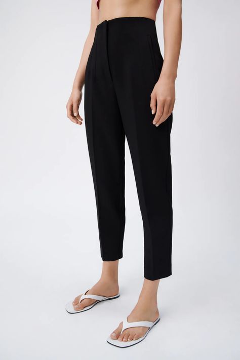 HIGH-WAISTED PANTS | ZARA United States Zara Black Trousers, High Waisted Culottes, Fall Winter Capsule Wardrobe, Red Sweatpants, Zara Leggings, Zara Trousers, Leather Jumpsuit, Olive Green Pants, High Waist Trousers