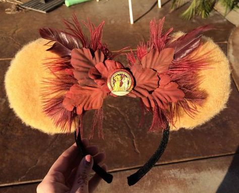 Lion King Mickey Ears, Micky Ears, King Mickey, Disney Trip Outfits, Painted Feathers, Diy Disney Ears, Disney Ears Headband, Diy Mickey Ears, Disney Mouse Ears