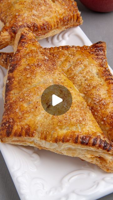 Diana Lopez on Instagram: "🍎 APPLE TURNOVERS
🔗(Find this and other recipes at sweetysalado.com/en) 

These Classic Apple Turnovers are made with frozen puff pastry and the most delicious cinnamon apple filling. The puff pastry dough creates a crispy, light outer shell that goes great with the sweet caramel-flavored filling. 

#appleturnovers #applepastries #appleempanadas" Puff Pastry With Apples Recipes, Apple Turn Overs With Puff Pastry, Phyllo Pastry Recipes Dessert, Apple Turnovers With Puff Pastry, Desserts Quick, Puff Pastry Desserts, Apple Turnovers, Puff Pastry Dough, Frozen Puff Pastry