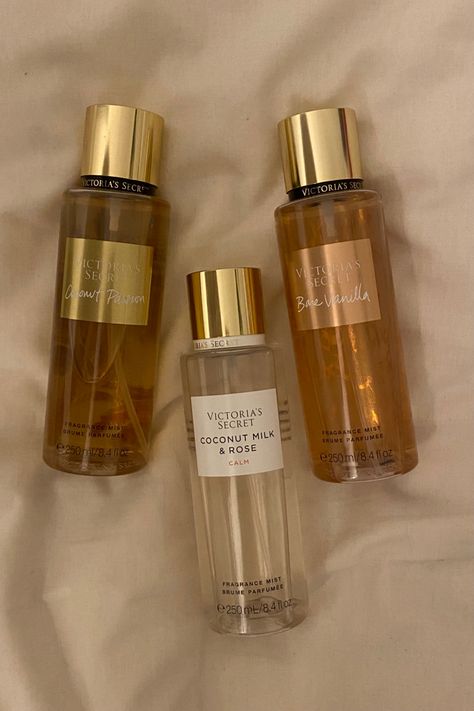 Victoria Secret Body Spray, Serious Skin Care, Fragrances Perfume Woman, Body Hygiene, Shower Skin Care, Body Smells, Victoria Secret Perfume, Perfume Lover, Bath And Body Care