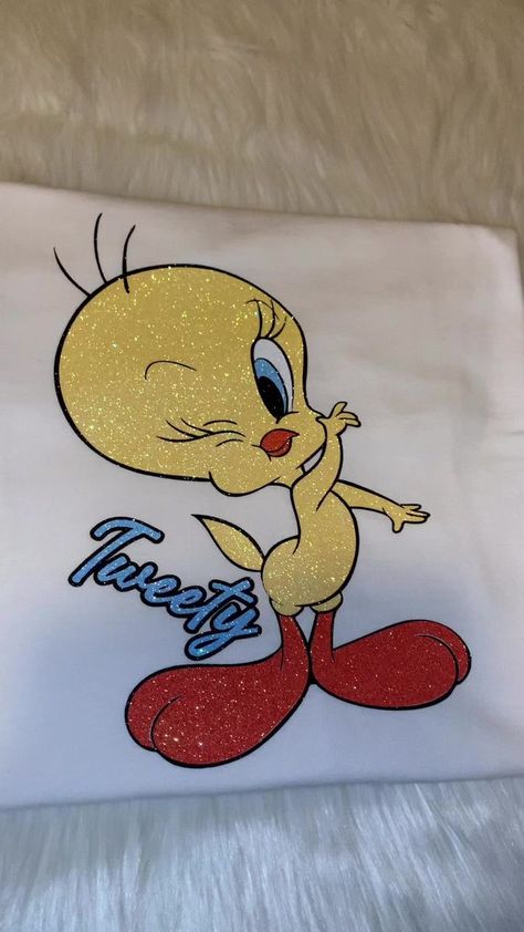 Who loves Tweety Bird? #tweetybird #tweety #trendingreels #cartoonnetwork #cartoons #viral | MsOdessa Harrison | ALTÉGO · Bling Bling Cartoonnetwork Cartoons, Princess Kitty, Baby Looney Tunes, Diy Birthday Gifts For Friends, Handmade Shirts, Cricut Explore Air 2, Tweety Bird, Glitter Vinyl, Diy Birthday Gifts