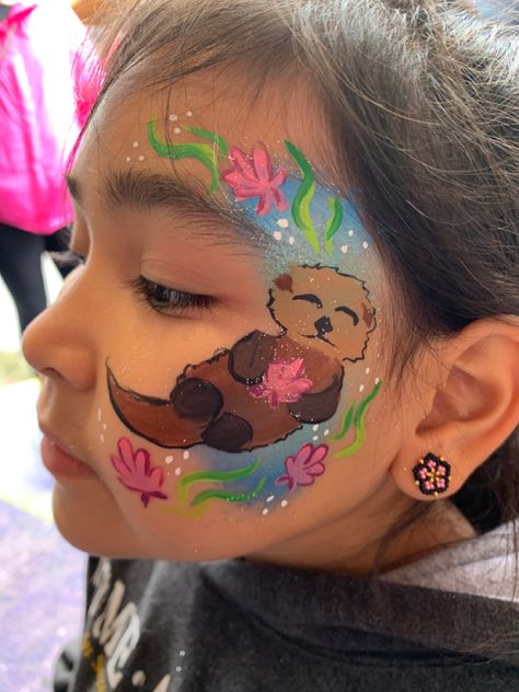 Turtle Face Paint, Otter Face Paint, Sea Creature Face Paint, Sea Otter Painting, Face Paint Ocean Theme, Face Painting Nature Theme, Princess Face Painting, Animal Face Paintings, Face Painting Easy